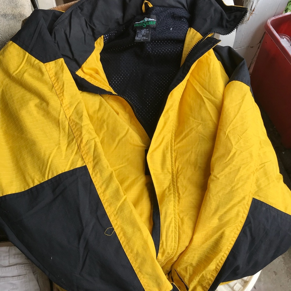 Men’s jacket size large
